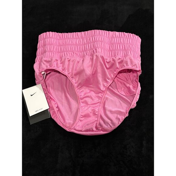 Nike Women's M One Dri-FIT Ultra High-Waisted Brief-Lined Shorts New With Tag - Picture 6 of 7